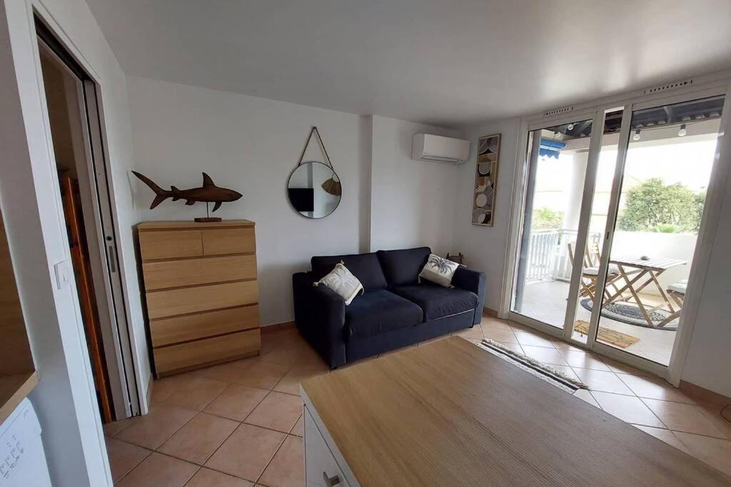 Magnifique Studio A 50M De La Plage De Cavaliere - Studio Tamarindo ル・ラヴァンドゥー エクステリア 写真
