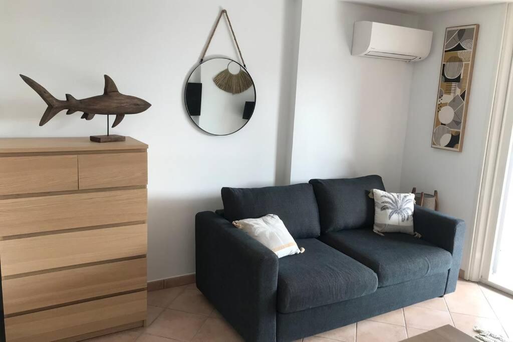 Magnifique Studio A 50M De La Plage De Cavaliere - Studio Tamarindo ル・ラヴァンドゥー エクステリア 写真