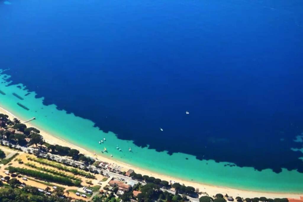 Magnifique Studio A 50M De La Plage De Cavaliere - Studio Tamarindo ル・ラヴァンドゥー エクステリア 写真